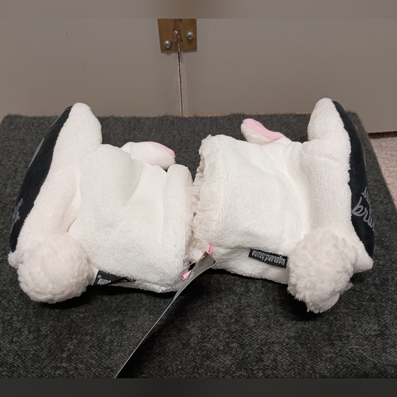 NWT Sugar and Bruno Hip Hops White Bunny Slippers - Itty Bitty (8-12T) - Picture 5 of 6
